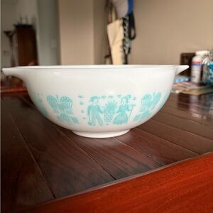 Vintage Pyrex Amish Butterprint 443